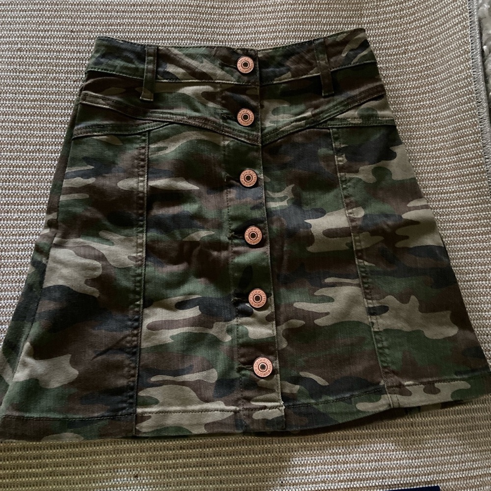 Camo print  button down skirt